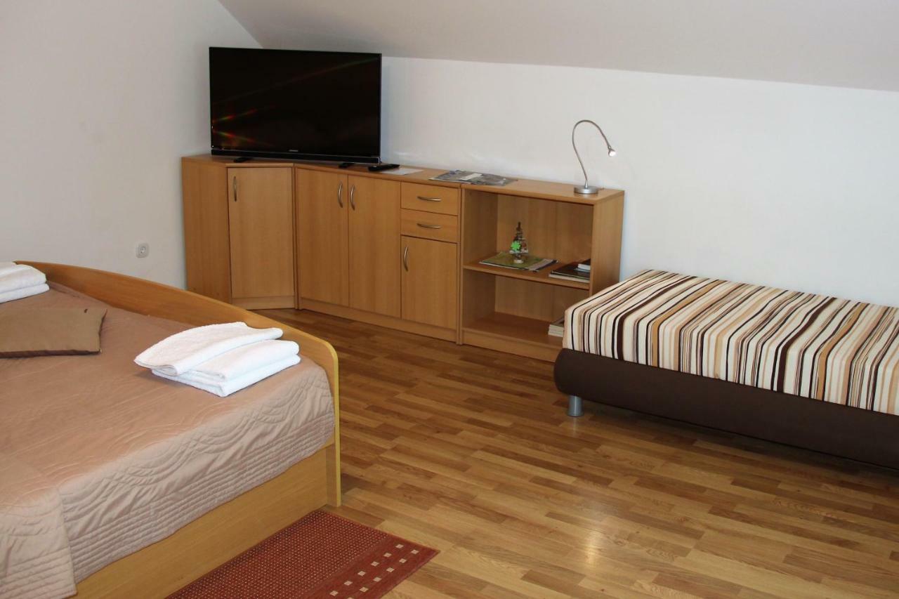 Apartments Koblar Кранска гора Екстериор снимка